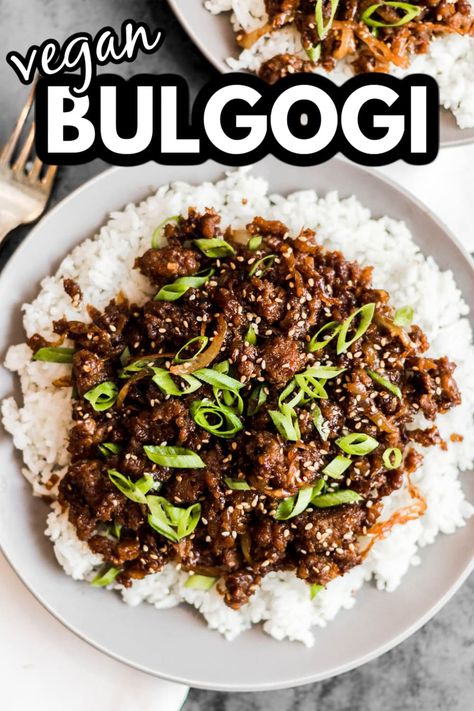 Vegan Bulgogi (Korean BBQ Beef) Vegan Bulgogi Recipe, Beyond Meat Recipes, Vegan Bulgogi, Korean Bbq Beef, Vegan Ground Beef, Bulgogi Recipe, Vegan Beef, Bulgogi Beef, One Skillet