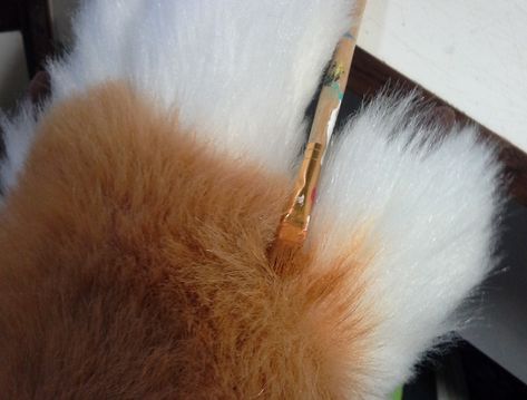 Matrices — Drybrushing to add details to faux fur Fake Fur Crafts, Fursuit Tutorial, Teddy Bear Clothes, Homemade Art, Gnomes Diy, Pet Brush, Diy Gnomes, Gnome Patterns, Teddy Bear Pattern