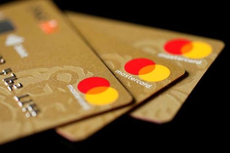 Mastercard Launches Global Plan To Recycle Credit Cards European Commission, Virtual Card, Class Action Lawsuits, Banking App, Credit Card Payment, Picture Illustration, Visa Card, Financial Institutions, Financial Services