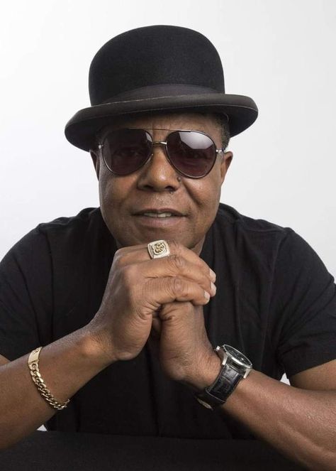 Tito Jackson is 70 Tito Jackson 1970, Janet Jackson Videos, Tito Jackson, The Jackson 5, Hbo Documentaries, Black Legends, Charles Barkley, Jackson Family, Jackson 5