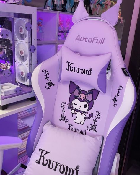 Diving into a purple sea with Kuromi 💜 Follow: @hello_kyoota Chill hop vibes: @mochiloficafe Cr: @autofull_official #autofullkuromichair #kuromi #purpleaesthetic #purpleroomdecor #kuromiroom #kuromiroomdecor #kuromifytheworld #purpleroom Kuromi Gaming Setup, Kuromi Furniture, Kuromi Bedroom, Kuromi Gaming Chair, Hello Kitty And Kuromi, Kuromi Collection, Sanrio Room Decor, Kuromi Things, Kuromi Room