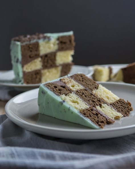 Mint Chocolate Chip Checkered Cake — knead. bake. cook. Checkered Cake, Mint Chocolate Desserts, Chocolate Chip Frosting, Checkerboard Cake, A Slice Of Cake, Two Layer Cakes, Mint Chocolate Chip Ice Cream, Slice Of Cake, Special Cakes