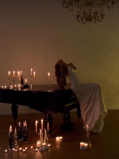 Aesthetic Dark Photoshoot Ideas, Photoshoot Ideas Candles, Dark Ethereal Photoshoot, Photoshoot With Candles, Sultry Photoshoot Ideas, Dark Photoshoot Ideas, Candles Photoshoot, Piano Photoshoot, Photosession Ideas