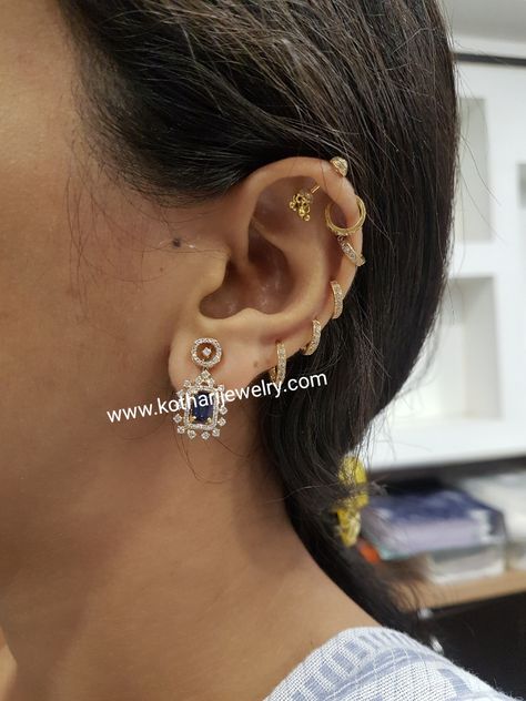 Light Weight Diamond Earrings Indian Helix Earring, Traditional Indian Ear Piercing, Bugadi Ear Piercing, Second Stud Earrings Indian, Second Tops Earrings Gold, Indian Ear Piercing, Upper Earrings, Pearcing Ideas, Earrings For Saree