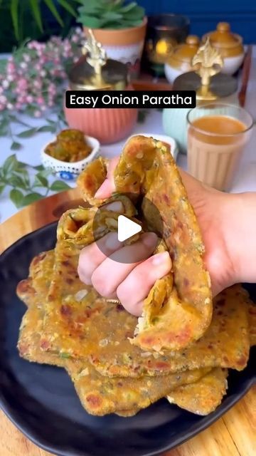 Tasty Indian Recipez on Instagram: "Easy Onion Parata #breakfast  #dinner #paratha #parotta  #food #recipe" Quick And Easy Indian Dinner Recipes, Parotta Recipe, Easy Paratha Recipe, Quick Indian Breakfast Recipes, Paratha Recipe, Onion Paratha Recipe, Easy Breakfast Recipes Indian, Onion Paratha, Palak Paratha Recipe Video