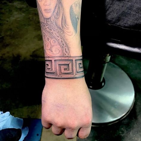 101 Best Aztec Band Tattoo Ideas That Will Blow Your Mind! | Outsons | Men's Fashion Tips And Style Guides Aztec Band Tattoo, Band Tattoo Ideas, Aztec Warrior Tattoo, Wrist Band Tattoo, Aztec Drawing, Band Tattoos For Men, Mayan Tattoos, Aztec Tattoos, Wrist Tattoo Designs