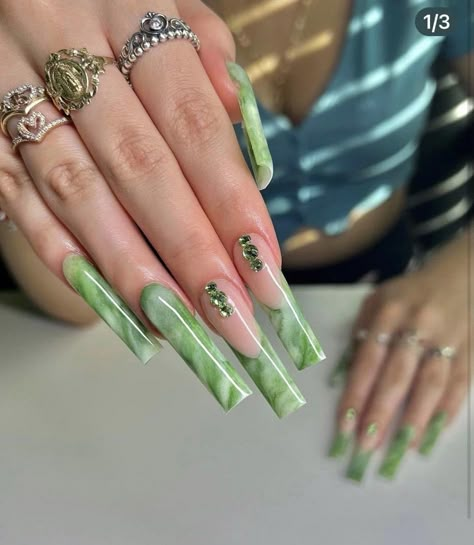 Baddie Marble Nails, Fairy Green Nails, Green Marble Nails Acrylic, Pastel Green Acrylic Nails, Green Baddie Nails, Green Nail Inspiration, Green Marble Nails, Nike Nails, Baddie Essentials