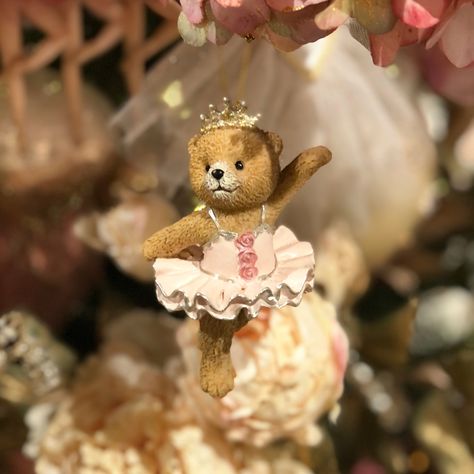 No words for this cute bear ornament. 😍 #mygoodwillchristmas Christmas Teddy Bear Decorations, Teddy Bear Ornaments, Bear Ornaments, Teddy Bear Ornament, Setting The Mood, Christmas Teddy Bear, Bear Decor, Seasonal Decorations, Metal Heart