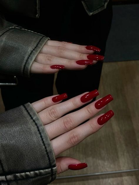 Cheer Makeup, Long Red Nails, Long Square Nails, Hard Gel Nails, Sharp Nails, Nail Art For Beginners, Grunge Nails, Casual Nails, Glow Nails