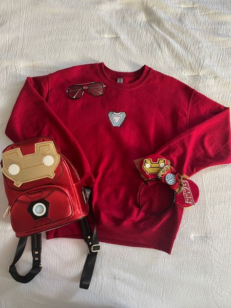 Iron Man Disneybound, Iron Man Outfits Women, Iron Man Outfit, Avengers Outfits Ideas, Iron Man Gift Ideas, Marvel Disneybound, Iron Man Aesthetic, Iron Man Hoodie, Disneyland Costumes