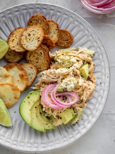 Avocado Chicken Salad with Chipotle and Lime - Avocado Chicken Salad What To Make For Lunch, Summer Chicken, Avocado Chicken, Citrus Chicken, Avocado Chicken Salad, Chicken Avocado, Yummy Lunches, What To Make, What To Eat