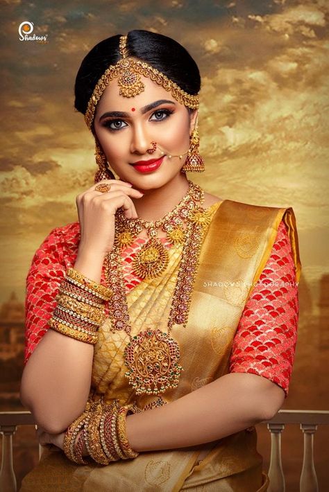 Photo By New Ideas Fashions Jewellery - Jewellery Indian Bride Poses, Indian Bride Photography Poses, Indian Wedding Poses, Bride Photos Poses, Bridal Makeup Images, Bridal Photography Poses, Indian Wedding Couple Photography, Bride Photography Poses, Wedding Photoshoot Poses