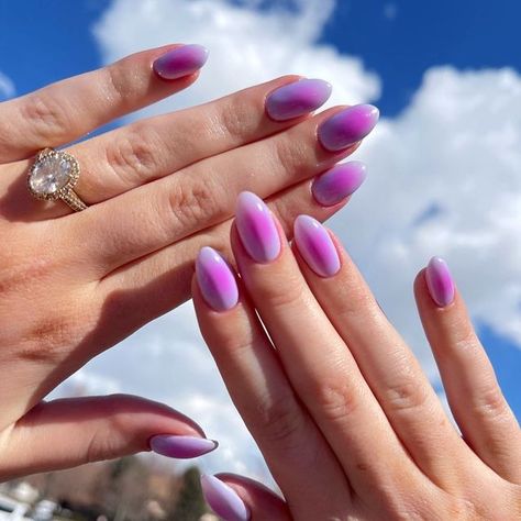 Purple Ombre Nail Designs, Nail Designs Pink, Purple And Pink Nails, Purple Ombre Nails, Prettiest Celebrities, Airbrush Nails, Ombre Nail, Purple Nail Designs, Nails Trends