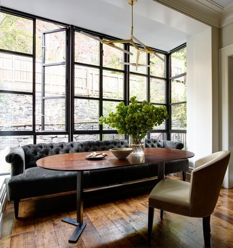 03 Nyc Brownstone, Leather Banquette, Classic Kitchen, Banquette Seating, Dining Nook, Design Del Prodotto, Banquette, Dining Room Design, Interior Design Firms