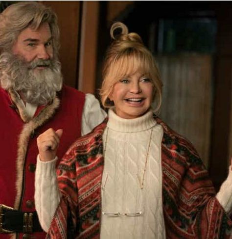 Santa Claus Wife, Darby Camp, Goldie Hawn Hair, Santa Claus Movie, Judah Lewis, The Christmas Chronicles, Goldie Hawn Kurt Russell, Christmas Chronicles, Santa Claus Pictures