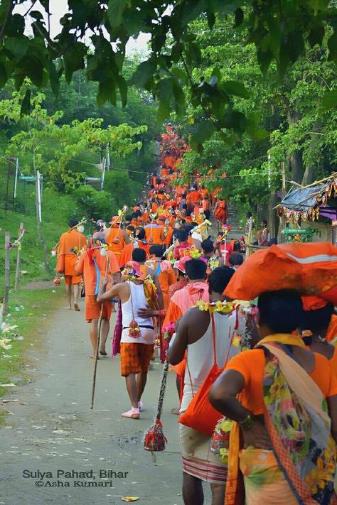 Pilgrimage. Kawad Yatra Photo, Bol Bam Video, Bol Bam Image, Bol Bam Photo, Kawad Yatra, Bol Bam, Mindful Walking, Happy Holi Video, Action Wallpaper