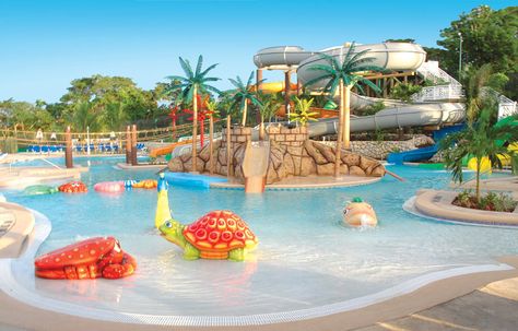 Kids Pool at the all-inclusive Beaches Ocho Rios in Jamaica Water Park Ideas, Top All Inclusive Resorts, Best Family Beaches, Water Playground, Rv Parks And Campgrounds, Children Park, Resort Pools, Parc D'attraction, Caribbean Vacations