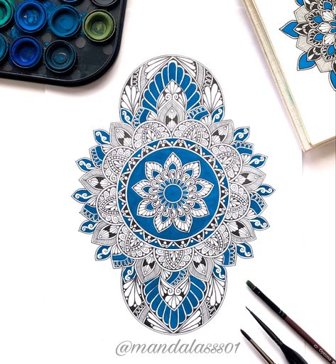 Blue Mandala Art, Paper Doodles, Coloured Mandala, Mandala Creative, Colour Mandala, Doddle Art, Easy Mandala, Easy Mandala Drawing, Mandala Art Therapy