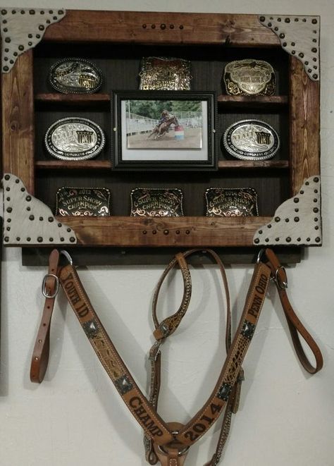 Buckle Display Case, Belt Buckle Display, Buckle Display, Cowboy Crafts, Trophy Display, Ribbon Display, Western Bedroom Decor, Western Rooms, Buckle Holder