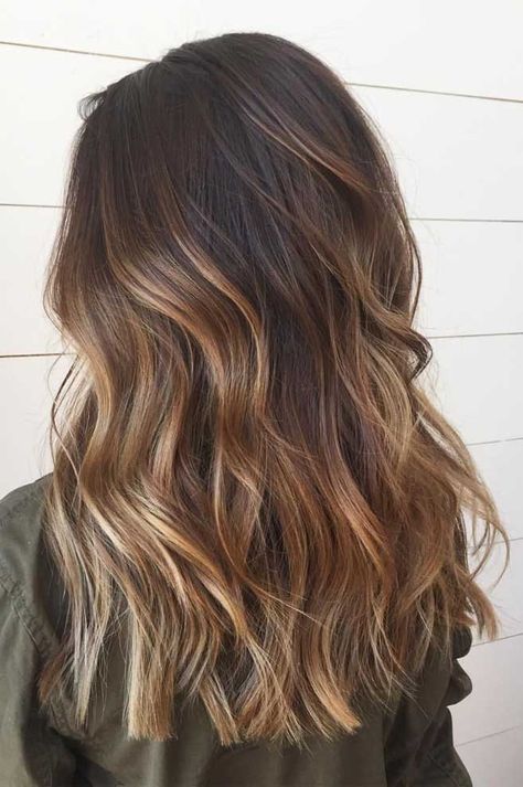 49 Beautiful Light Brown Hair Color To Try For A New Look Gorgeous Balayage Hair Color Ideas - brown Balayage Highlights,Beachy balayage hair color #balayage #blondebalayage #hairpainting #hairpainters #bronde #brondebalayage #highlights #ombrehair Blonde Balayage Highlights, Brown Hair Looks, Blond Balayage, Hair Color Light Brown, Brunette Balayage Hair, Haircut Styles, Lob Haircut, Brown Hair Balayage, Brown Balayage