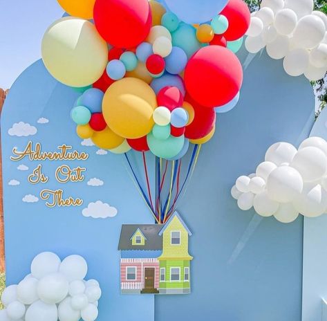 Up Themed Birthday Party Pixar Decorations, Up Bday Theme, Movie Up Theme Party, Up Decorations Pixar, Up Party Theme Disney, Up Gender Reveal Theme, Up Themed Birthday Party Pixar, Up Themed Baby Shower Ideas, Up Baby Shower Theme