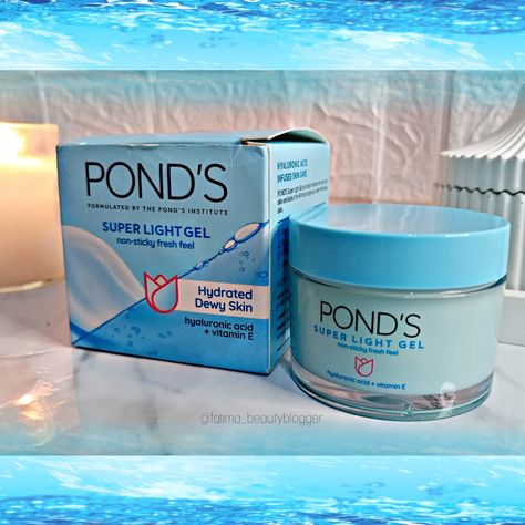 Ponds Super Light Gel, Cleanser Products, Skin Cleanser, Dewy Skin, Skin Cleanser Products, Ponds, Beauty Blogger, Vitamin E, Vitamins