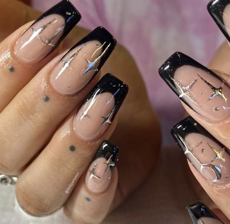 Black French Tip Nails Square With Charms, Black Nail Design Square, Black And Silver French Nails, Witchy French Tip Nails, Square Witchy Nails, Black French Tip Nails Sparkle, Black Sparkling Nails, Black Nail Designs French, Glam Black Nails