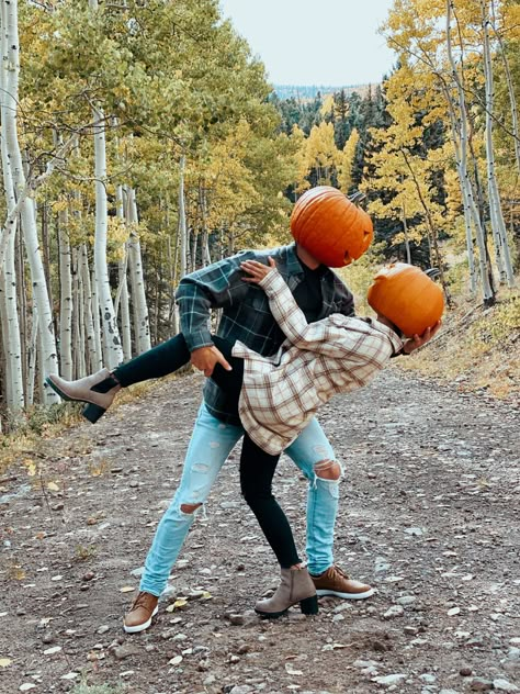 Pumpkin Head Photoshoot, Head Photoshoot, Fall Couple Pictures, Pumpkin Patch Photoshoot, Pumpkin Patch Pictures, Fall Couple, Fall Dates, Pumpkin Photos, Fall Pics