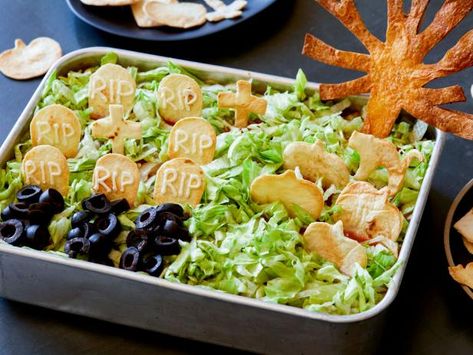 Graveyard Taco Dip, October Foods, Graveyard Dip, Halloween Dip, Halloween Foods, Chipped Beef, Mild Salsa, Halloween Party Ideas, Taco Dip