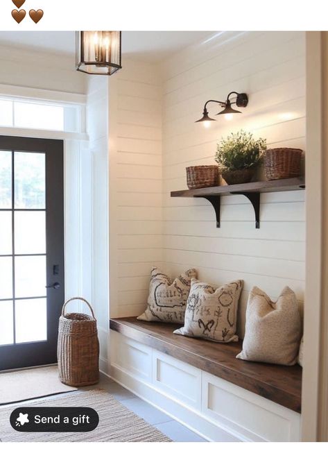 Front Hall Decor, Mudroom Ideas Entryway, Shiplap Entryway, Home Entrances, Entryway Decor Ideas, Mudroom Ideas, Hallway Inspiration, White Shiplap Wall, Welcoming Home