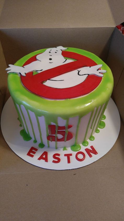 Ghostbusters Theme Bday Cake Buttercream with fondant and white chocolate ganache. Ghostbuster Cakes Ideas, Ghost Buster Cakes, Ghostbusters Birthday Party Cakes, Ghostbuster Themed Party, Ghostbuster Cakes Birthdays, Ghostbusters Birthday Party Ideas, Ghostbuster Birthday Party Ideas, Ghostbuster Cupcakes, Ghostbusters Party Food