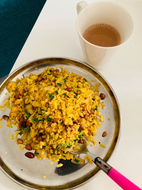 Aesthetic Indian Kitchen, Poha Snapchat, Poha Snap, Blur Picture, Food Snap, Food Captions, Gym Diet, Healthy Indian Recipes, Kerala Food