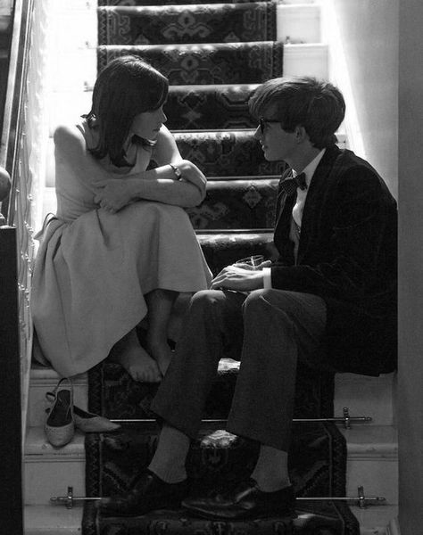 Old Movie Romance Aesthetic, Old Timey Love Aesthetic, Old Fashion Love Aesthetic, Woman In Love Aesthetic, Domestic Love Aesthetic, 50s Love Aesthetic, Domestic Couple Aesthetic, 1900s Couple, Old Romance Aesthetic