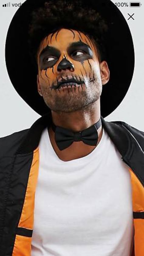 Pumpkin Halloween makeup Scare Crow Makeup For Men, Halloween Makeup On Men, Scary Pumpkin Makeup Men, Halloween Men Makeup Easy, Men Pumpkin Makeup, Men's Halloween Makeup, Pumpkin Face Makeup Men, Scarecrow Face Paint Men, Mens Halloween Makeup Easy