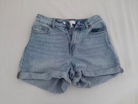 Folding Jean Shorts To Save Space, Folding Clothes To Save Space Shorts, How To Fold Jean Shorts To Save Space, Folding Denim Shorts, Best Way To Fold Shorts, Folding Shorts To Save Space, Fold Shorts To Save Space, Folding Shorts For Travel, Fold Basketball Shorts