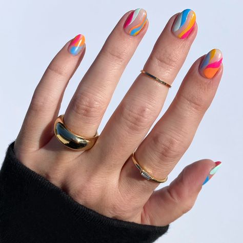 "Pucci" Nail Art Is Perfect For Spring — and Comes in Every Color of the Rainbow Chic Nails 2023, Vegas Looks, Funny Nails, Basic Nail, Beach Nail Art, Bright Nail Designs, Swirl Nails, Abstract Nails, Crazy Nail Art