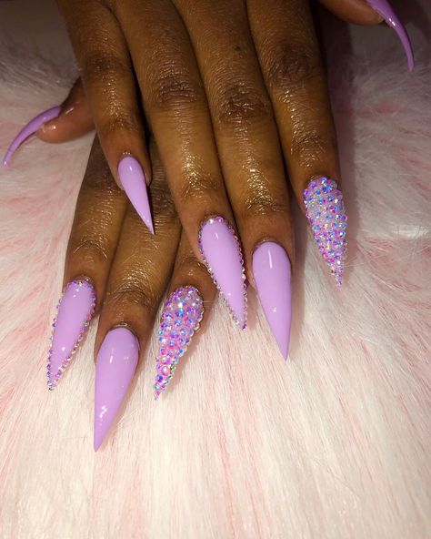 jaharinailedit✨ on Instagram: “🤩 #atlnailtech #atlanta #Nails” Purple Acrylic Nails, Stiletto Nails Designs, Odd Numbers, Summer Acrylic Nails, Coffin Nails Designs, Fire Nails, Bling Nails, Pretty Acrylic Nails, Dope Nails