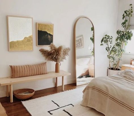 The Best Apartment Aesthetic Ideas | Apartment Living : Apartment Living: - 2020Jul31 Cozy Minimal Bedroom, Minimal Bedroom Decor, Bedroom Inspirations Minimalist, Minimal Bedroom, Bedroom Minimalist, Large Wall Decor, Design Del Prodotto, Decor Essentials, Decor Minimalist