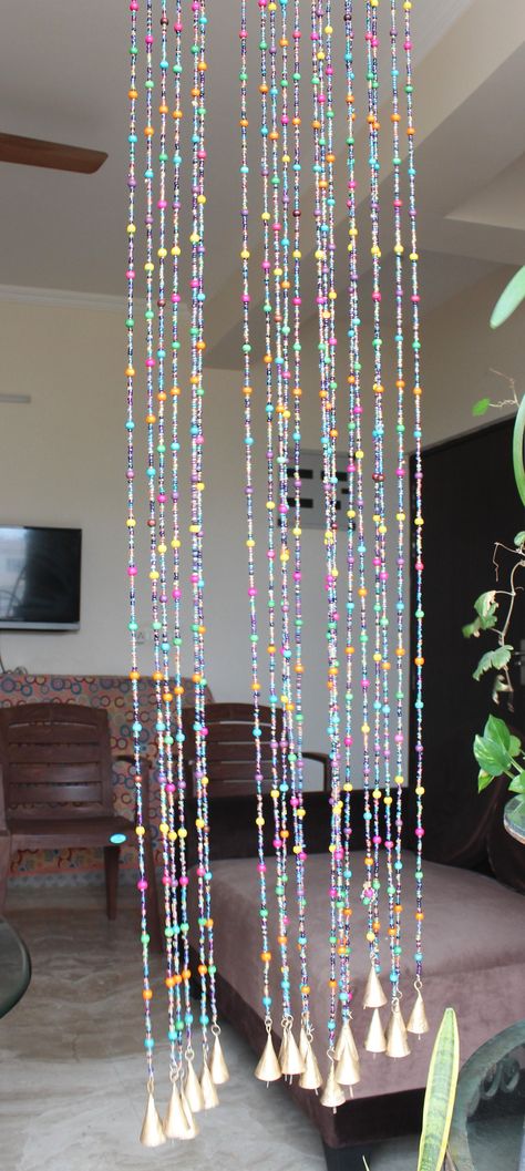 Doorway Beads, Door Curtains Diy, Beaded Curtains Doorway, Embroidery Floss Crafts, Hippie Curtains, Beaded Curtain, Bohemian Curtains, Hippie Homes, Doorway Curtain