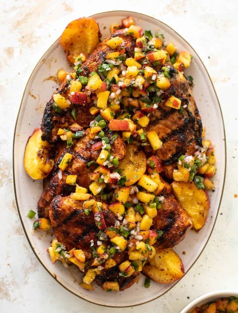 Grilled Peach Jalapeño Chicken, Grilled Recipes Healthy, Easy Healthy Summer Recipes, Peach Dinner Recipes, Peach Chicken Recipes, Summer Chicken Recipes Dinners, Tractor Meals, Summer Grilled Chicken, Healthy Summer Dinner