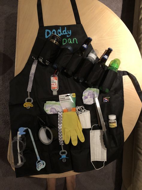 Apron For Daddy To Be, Daddy Duty Apron New Dads Diy, Daddy Duty Apron New Dads, Daddy Apron, Man Shower, Baby Shower Baskets, Cowboy Baby Shower, Baby Announcement Photos, Baby Shower Diaper Cake