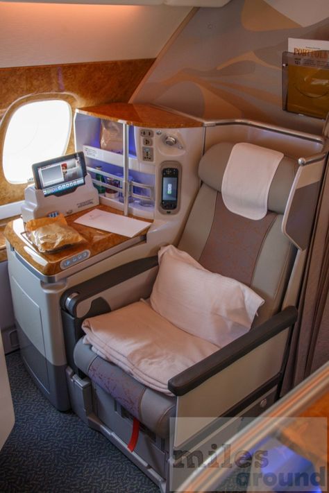 Emirates Business Class A380 Airbus, Emirates Business, Business Class Travel, Spa Suite, Emirates Airbus, Jet Interior, Airplane Interior, Private Jet Interior, Emirates Airlines