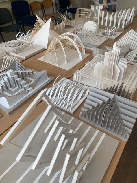 Paper Architectural Model, Illusion Architecture Model, Overhead Plane In Architecture, Emphasis Model Architecture, Paper Concept Model, Architecture Projects Student, Architecture Structure Design, Architecture Models Cardboard, Architecture Models Conceptual