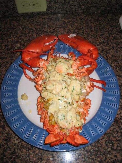 Butter Sauce Recipes, Thermidor Sauce, Lobster Pie, Baked Stuffed Lobster, Craw Fish, Stuffed Lobster, Seafood Ideas, Lobster Recipe, Lobster Thermidor