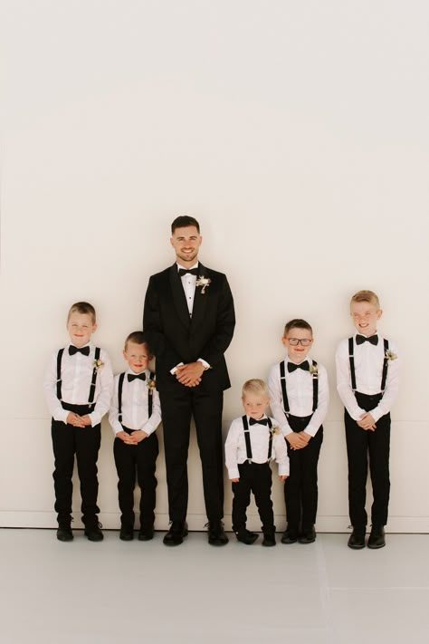 ring bearers in suspenders Black And White Ring Bearer Outfit, Ring Bearer Outfit Black, Ring Bearer Outfit Suspenders, 2023 Wedding Trends, Tiktok Views, Kids Wedding Outfits, Bhldn Bridesmaid, Junior Groomsmen, Court Wedding