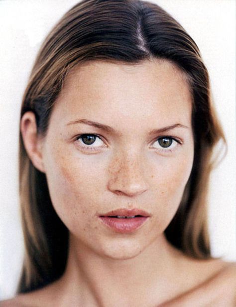 Belinda Kate Moss 90s, Lily Cole, Queen Kate, Camila Morrone, Bare Face, Celebrity Makeup Artist, Flawless Beauty, Ella Moss, Rosie Huntington Whiteley