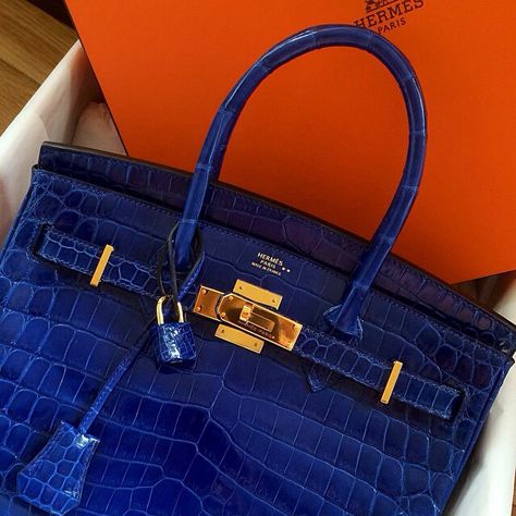 Hermes Hermes Birkin Handbags, Luxury Bags Collection, Balenciaga Handbags, Handbags Black, Chique Outfits, Luxury Purses, Fancy Bags, Hermes Handbags, Pretty Bags