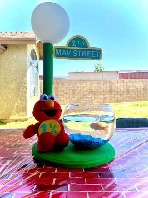 Elmo Safari Birthday, Diy Sesame Street Centerpieces, Elmo Party Centerpieces, Elmo’s World 1st Birthday, Elmo Centerpiece Ideas 2nd Birthday, Elmo Centerpiece Ideas 1st Birthday, Elmos World Party, Elmos World First Birthday, Elmos World Birthday Party Boy