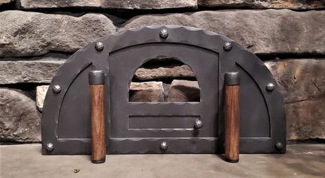 All About Pizza Oven Doors – Hinged vs. Freestanding – Old West Iron Pizza Oven Door, Pizza Oven Outside, Diy Outdoor Oven Wood Burning, Cabin Patio, Permanent Red Brick Pizza Oven, Metal Barrel Pizza Oven, Wood Fired Pizza Oven Restaurant, Wood Burning Pizza Oven Patio & Pizza Outdoor Furnishings, Cast Iron Oven