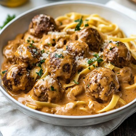 Meatball Stroganoff Recipe - sandyrecipes.com Strogonoff Meatballs, Angus Meatball Recipes, Stragonoff Recipe, Meatball Stroganoff Recipe, Stroganoff Meatballs, Crock Pot Stroganoff, Turkey Stroganoff, Meatball Stroganoff, Tender Meatballs